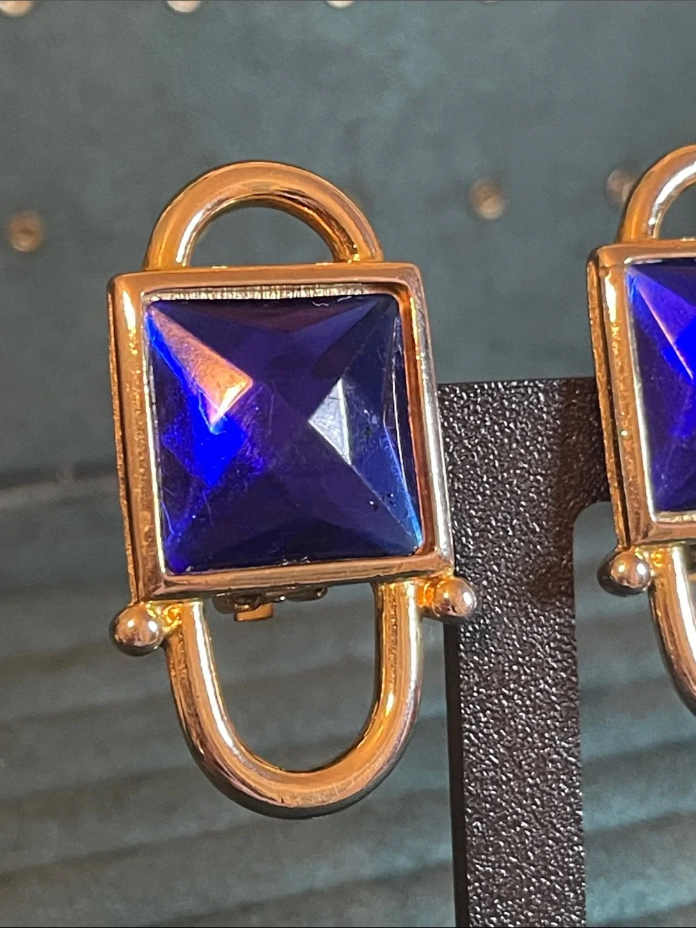 Vintage Paolo Gucci Sapphire Blue 1980’s Runway Aesthetic Clip On Earrings